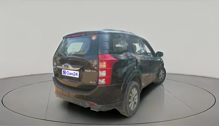2015 Mahindra XUV500 W10, Diesel, Manual, 1,13,187 km, exterior