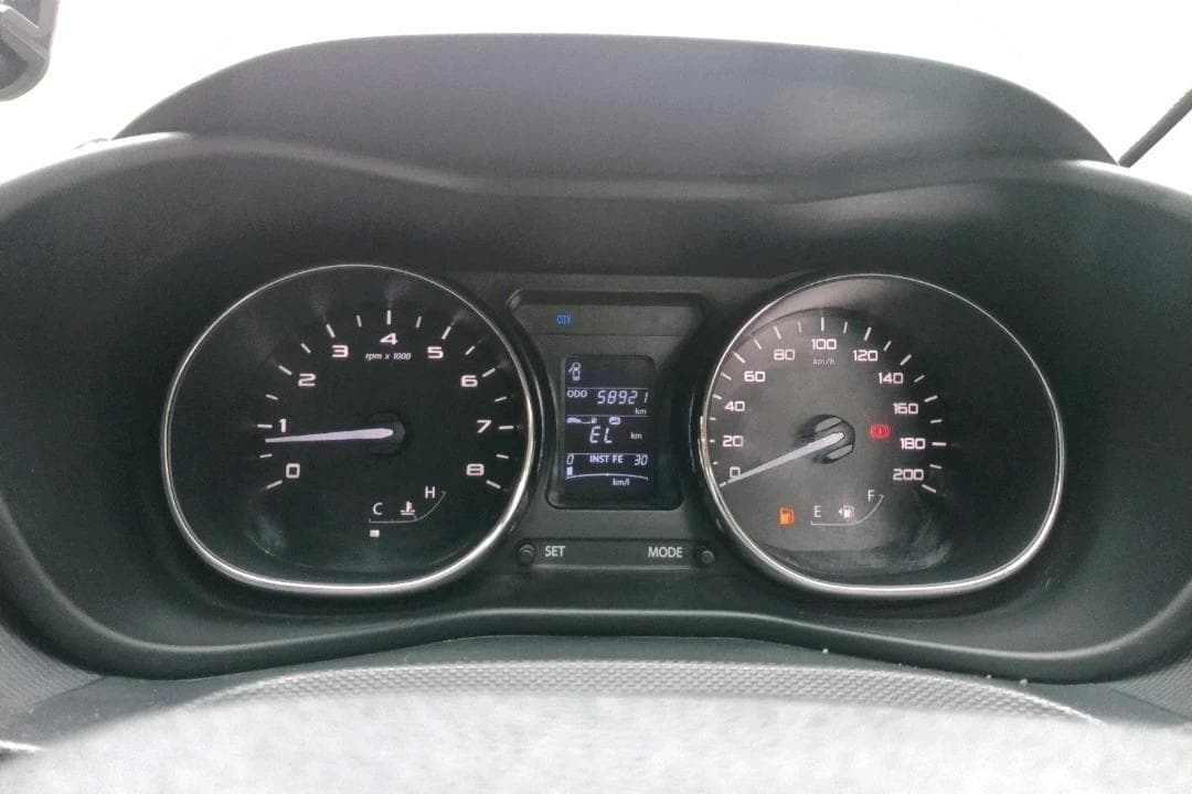 2018 Tata NEXON XZ PLUS PETROL, Petrol, Manual, 58,921 km, interior