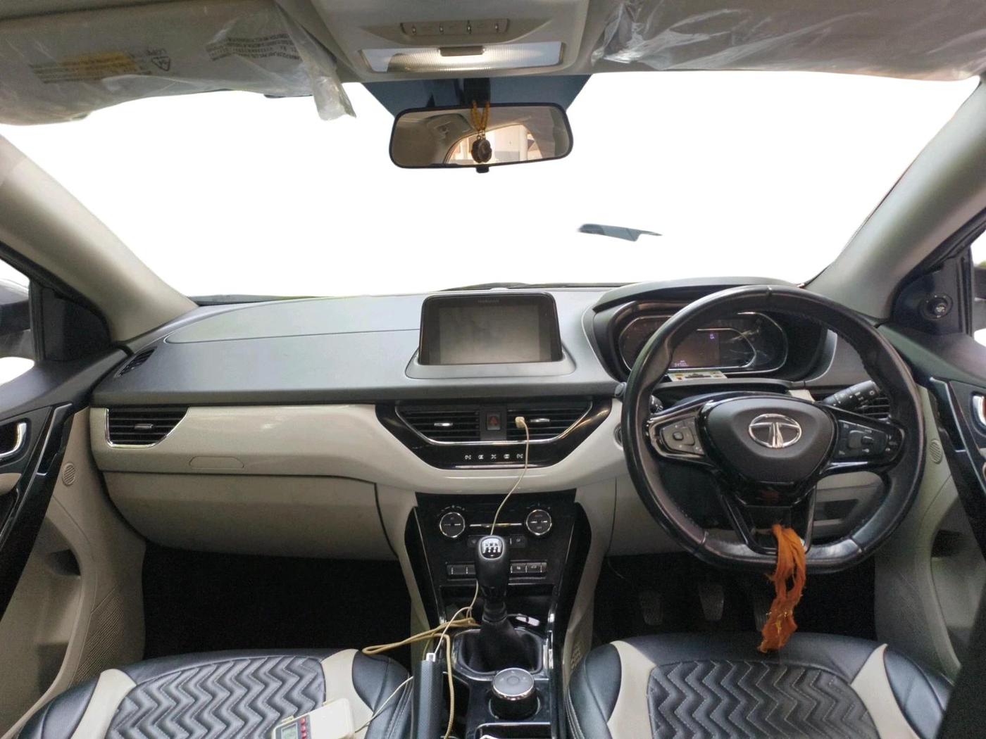 2021 Tata NEXON XZ PLUS (O) PETROL, Petrol, Manual, 55,998 km, interior