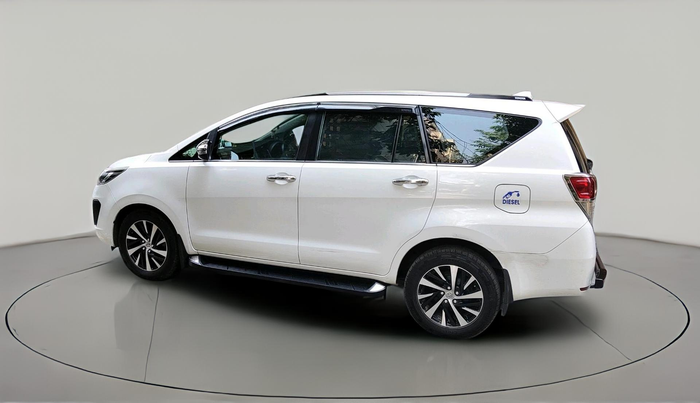 2022 Toyota Innova Crysta 2.4 ZX AT 7 STR, Diesel, Automatic, 90,460 km, exterior
