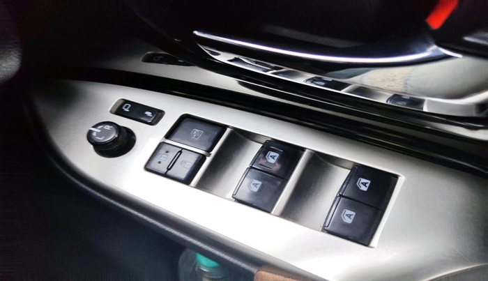 2022 Toyota Innova Crysta 2.4 ZX AT 7 STR, Diesel, Automatic, 90,460 km, interior