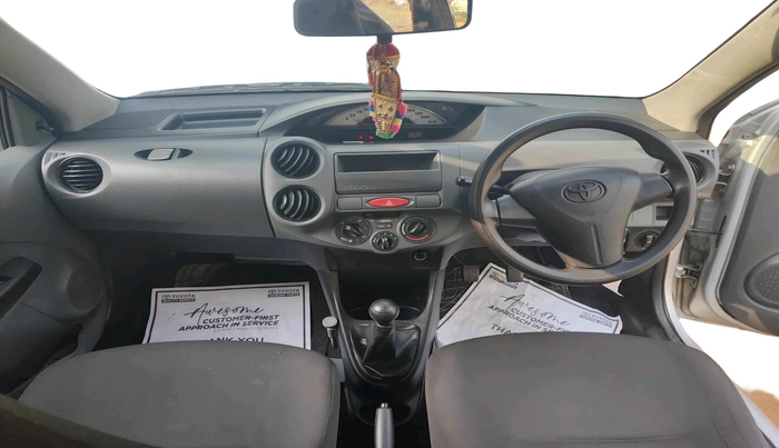 2012 Toyota Etios G, Petrol, Manual, 47,108 km, interior