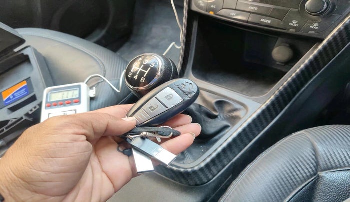 2016 Maruti S Cross ZETA 1.3, Diesel, Manual, 1,75,359 km, interior