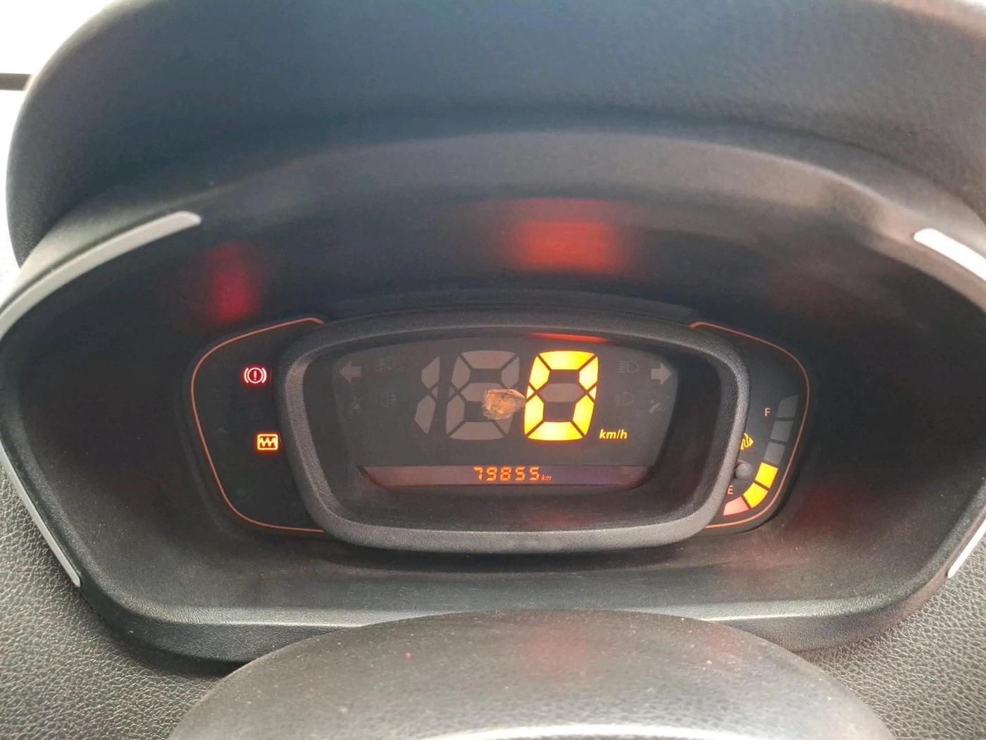 2017 Renault Kwid RXL, Petrol, Manual, 79,855 km, interior