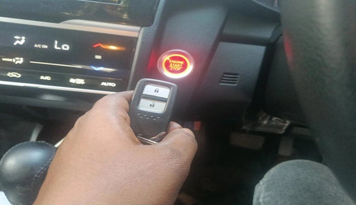 2018 Honda Jazz 1.2L I-VTEC VX CVT, Petrol, Automatic, 73,436 km, interior