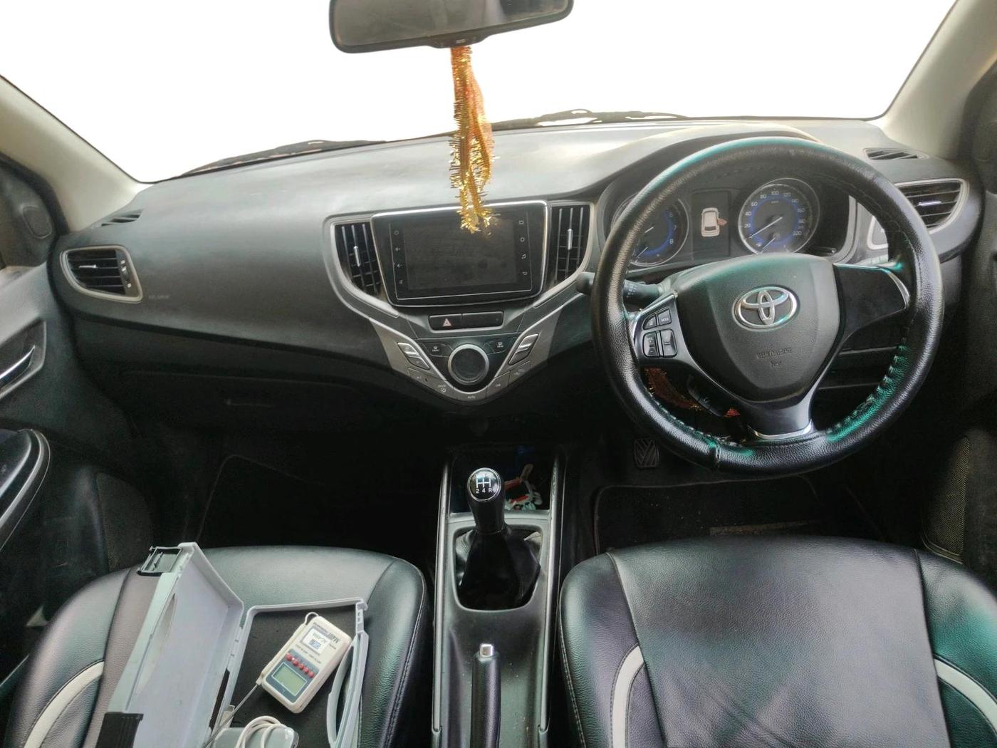2019 Toyota Glanza V, Petrol, Manual, 1,18,928 km, interior