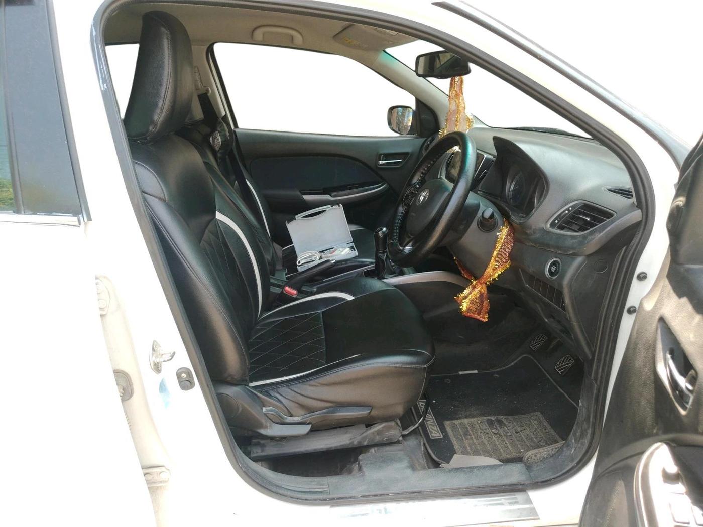 2019 Toyota Glanza V, Petrol, Manual, 1,18,928 km, interior
