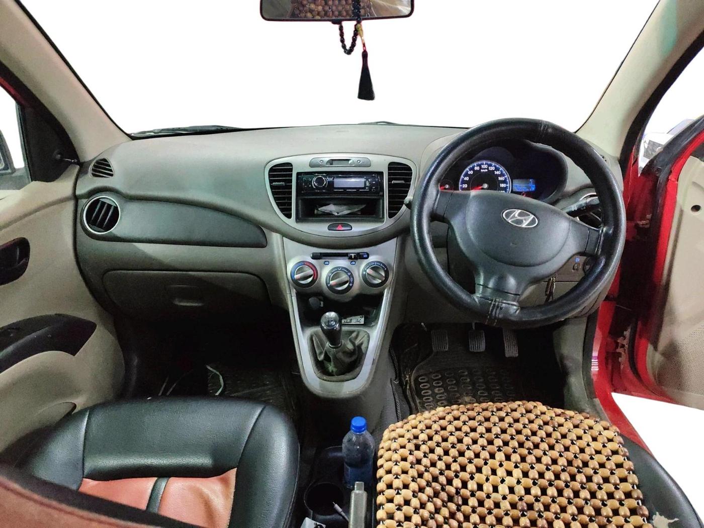 2011 Hyundai i10 ERA 1.1 LPG, Petrol, Manual, 79,318 km, interior