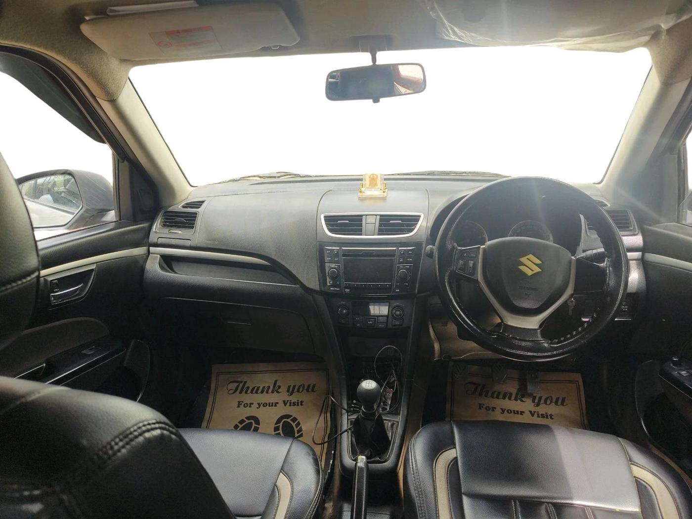 2013 Maruti Swift ZDI, Diesel, Manual, 1,81,964 km, interior