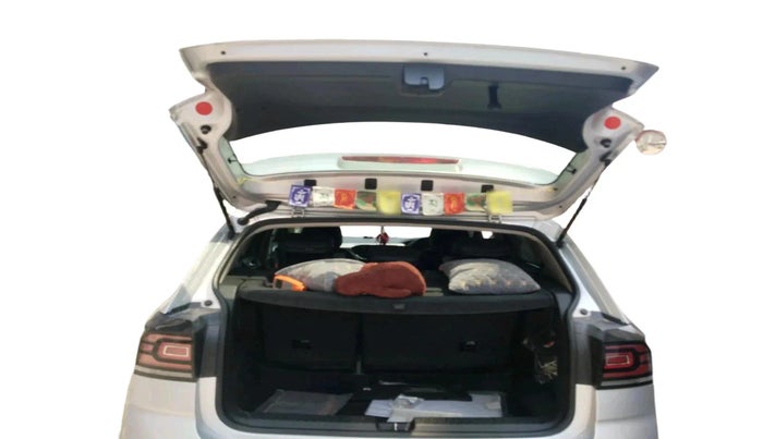 2021 Volkswagen TAIGUN HIGHLINE 1.0 TSI MT, Petrol, Manual, 52,303 km, exterior