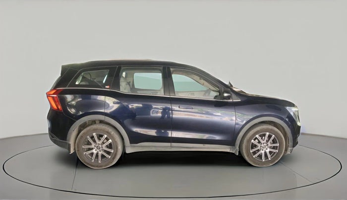 2023 Mahindra XUV700 AX 7 LUXURY D AWD AT 7 STR, Diesel, Automatic, 89,155 km, exterior