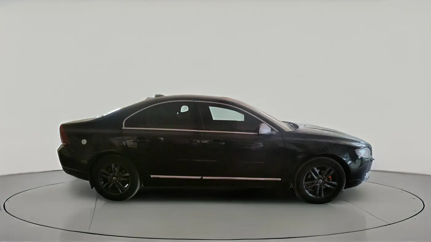 2013 Volvo S80 D5, Diesel, Automatic, 1,40,050 km, exterior