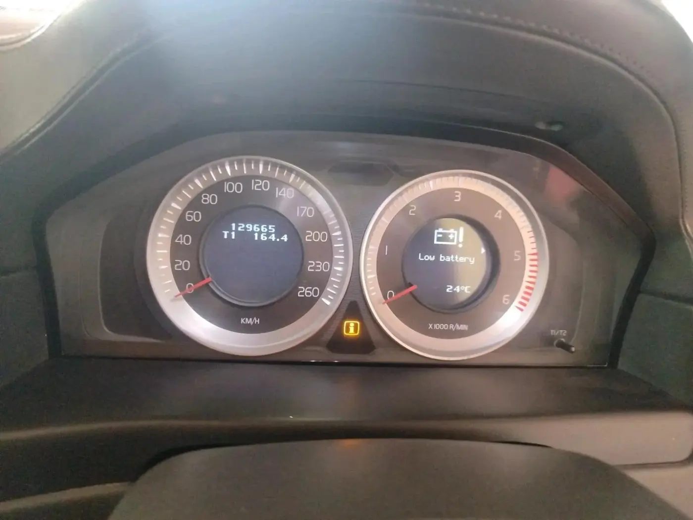 2013 Volvo S80 D5, Diesel, Automatic, 1,40,050 km, interior
