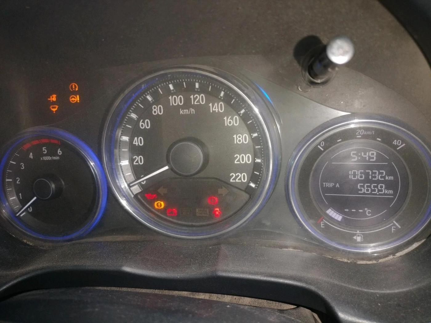 2014 Honda City 1.5L I-DTEC VX, Diesel, Manual, 1,06,732 km, interior