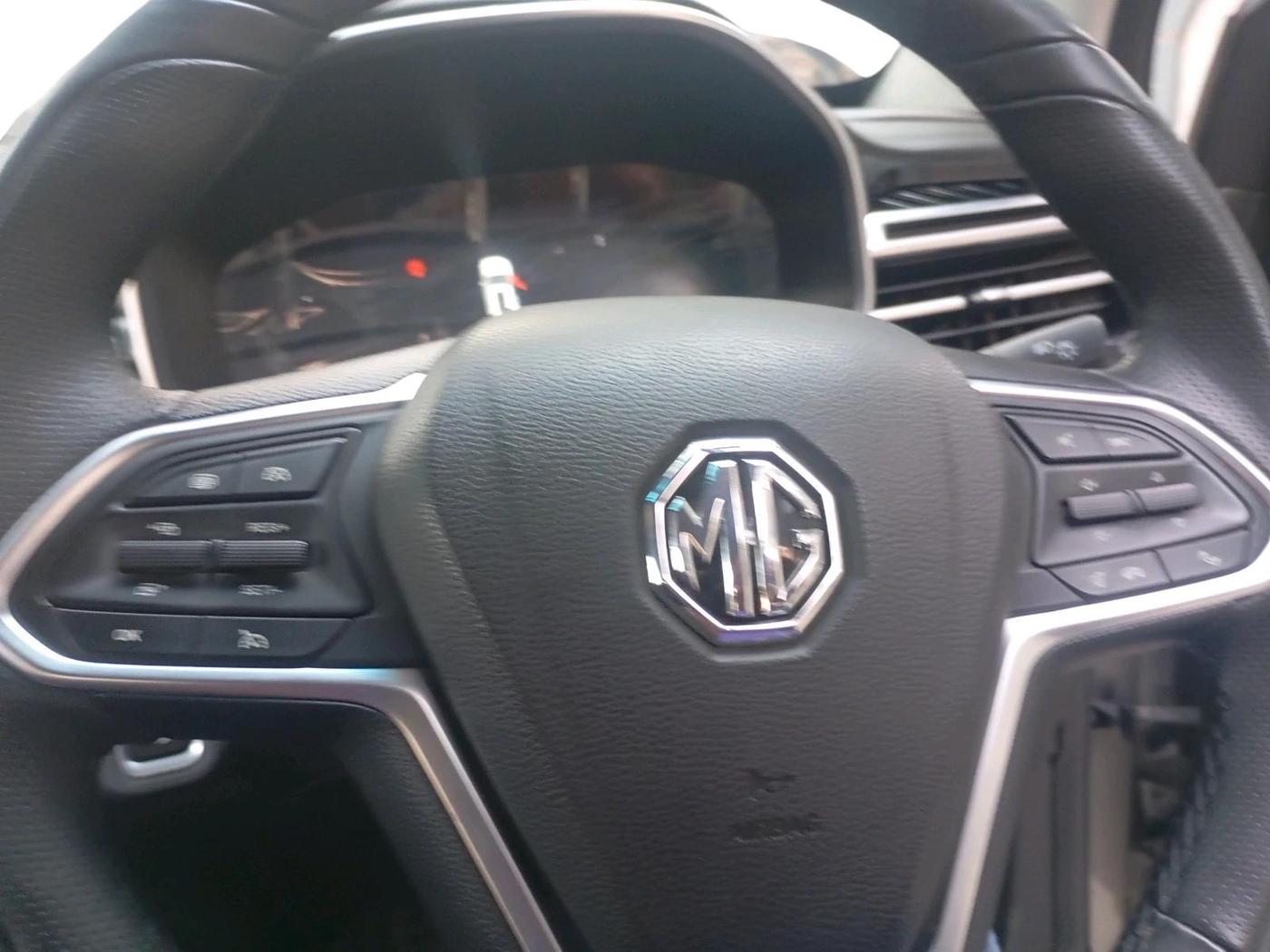 2024 MG HECTOR Shine Pro 1.5 Turbo MT , Petrol, Manual, 6,085 km, interior