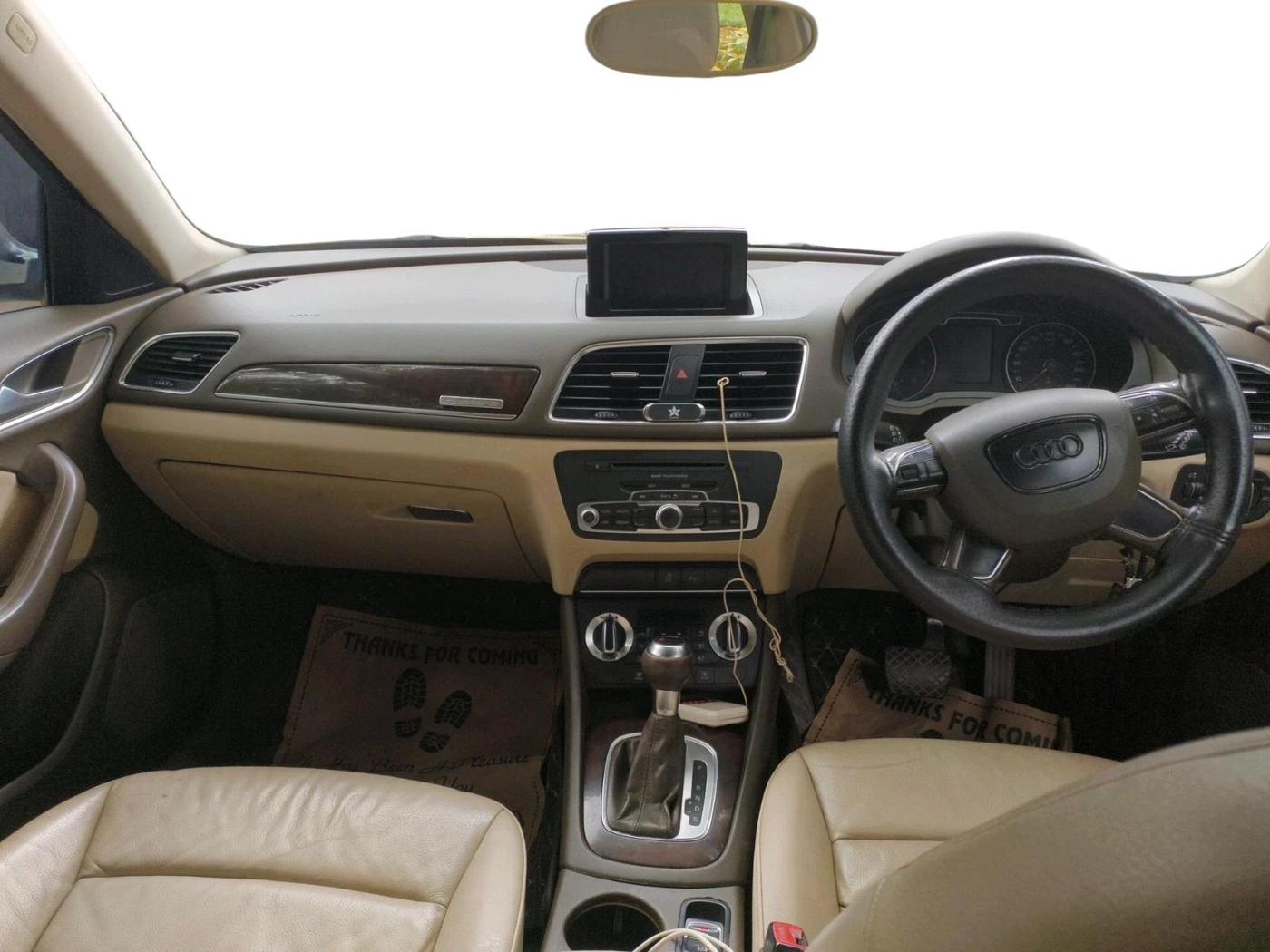 2012 Audi Q3 2.0 TDI QUATTRO, Diesel, Automatic, 1,30,389 km, interior
