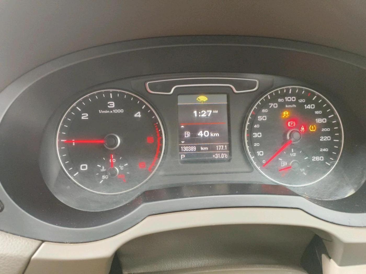 2012 Audi Q3 2.0 TDI QUATTRO, Diesel, Automatic, 1,30,389 km, interior