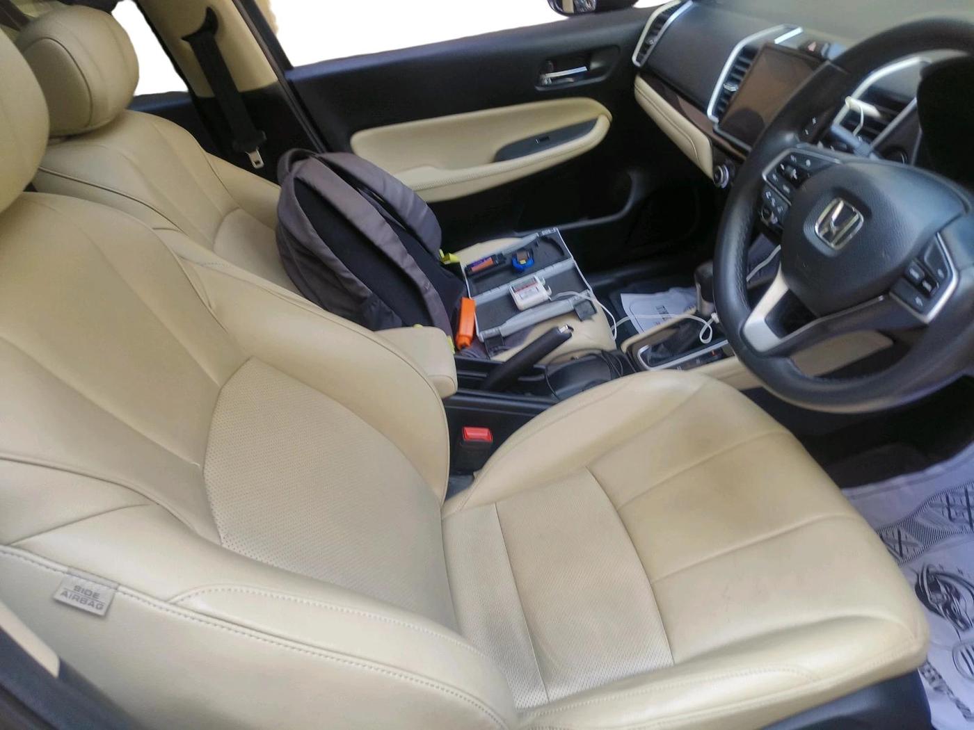 2022 Honda City 1.5L I-VTEC ZX CVT, Petrol, Automatic, 30,314 km, interior