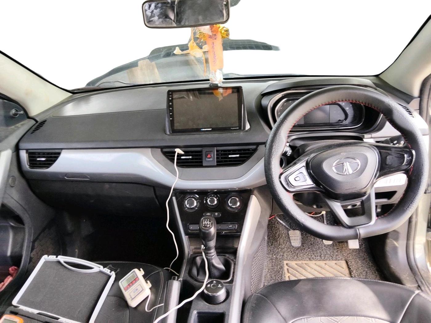 2023 Tata NEXON XE PETROL, Petrol, Manual, 81,758 km, interior