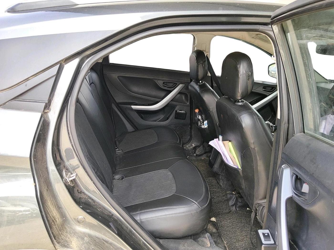 2023 Tata NEXON XE PETROL, Petrol, Manual, 81,758 km, interior