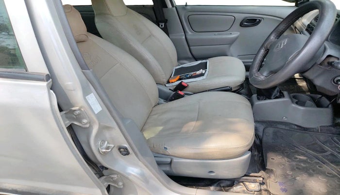 2011 Maruti Alto K10 LXI, Petrol, Manual, 99,028 km, interior