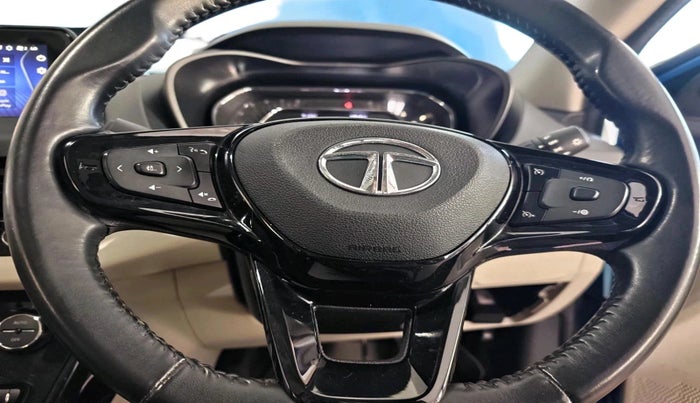 2020 Tata NEXON XZA PLUS (O) PETROL, Petrol, Automatic, 14,873 km, interior