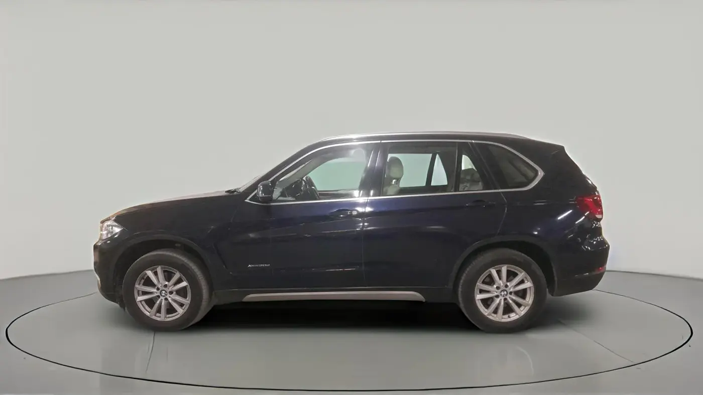2015 BMW X5 XDRIVE 30 D, Diesel, Automatic, 1,16,383 km, exterior