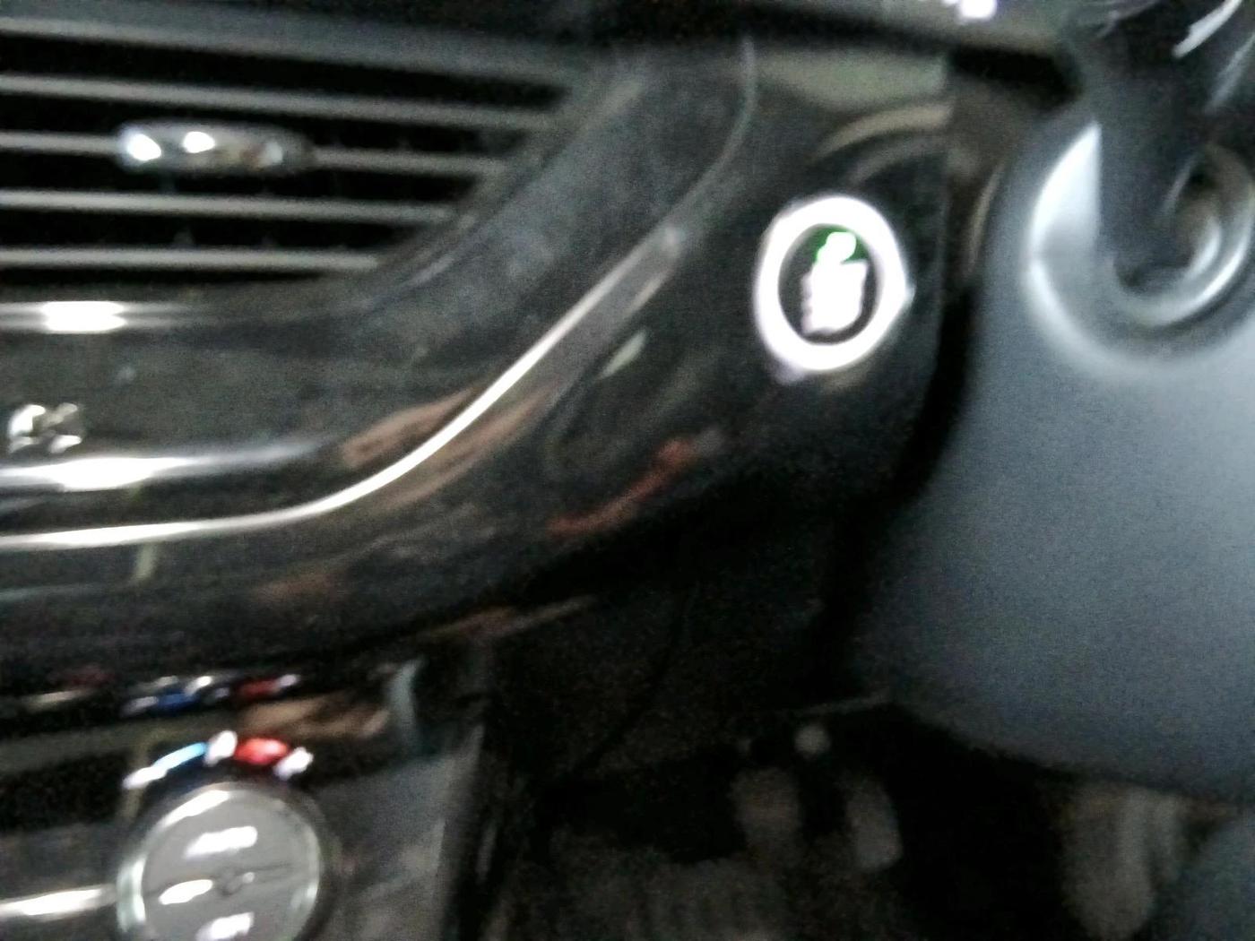 2023 Tata NEXON XZ PLUS LUX SUNROOF DARK PETROL, Petrol, Manual, 6,168 km, interior