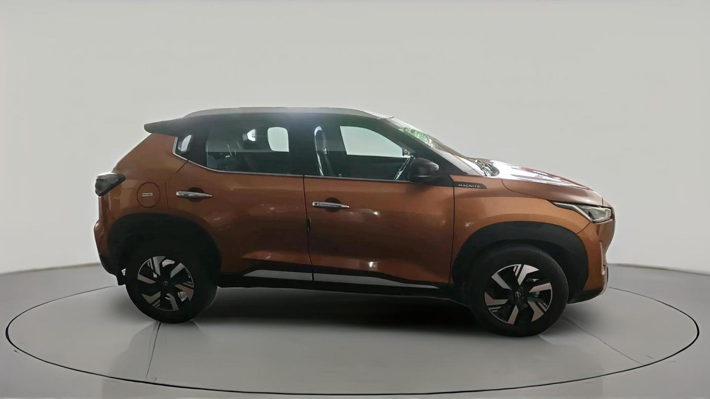 2024 Nissan MAGNITE Tekna HRAO 1.0 Turbo Petrol CVT, Petrol, Automatic, 45,317 km, exterior