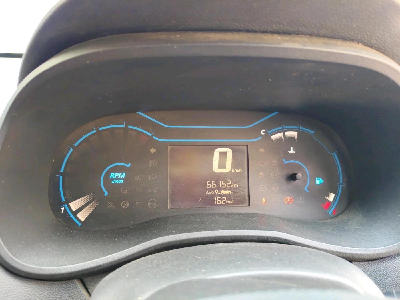 2020 Renault Kwid CLIMBER 1.0 (O), Petrol, Manual, 66,152 km, interior
