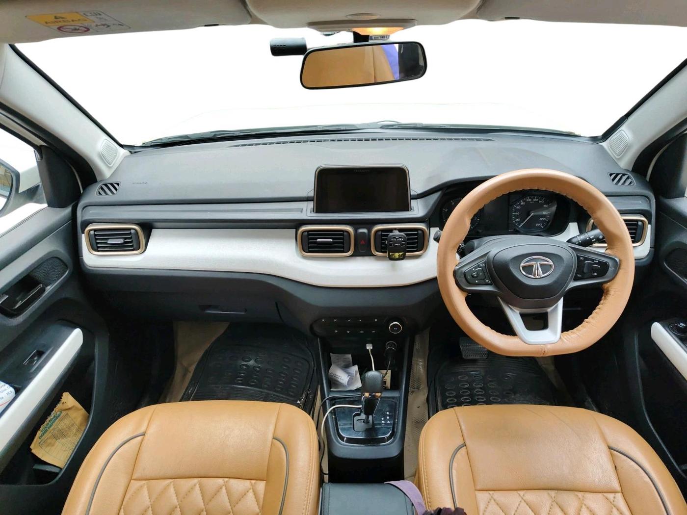 2022 Tata PUNCH ACCOMPLISHED AMT, Petrol, Automatic, 41,244 km, interior