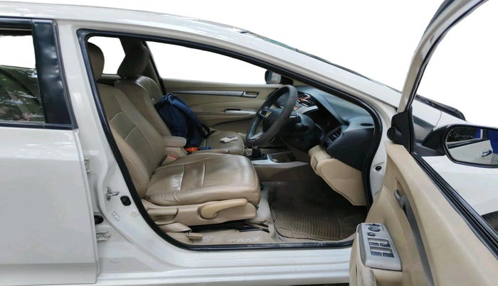 2010 Honda City 1.5L I-VTEC V MT, Petrol, Manual, 1,11,524 km, interior