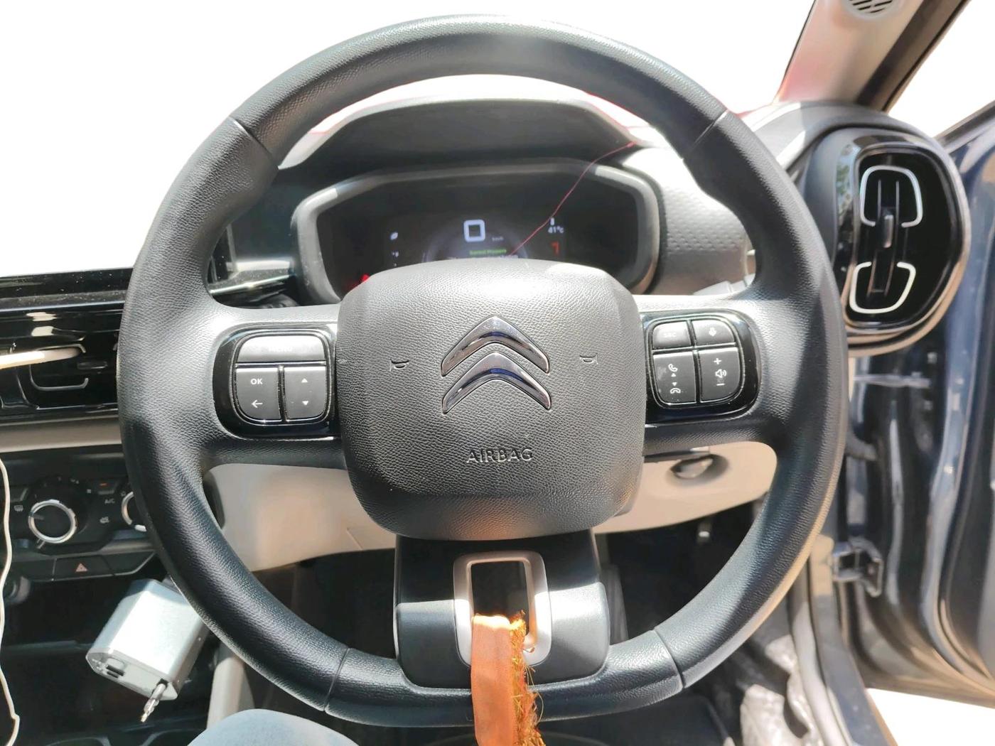 2024 CITROEN C3 AIRCROSS PLUS 1.2 5 STR DUAL TONE, Petrol, Manual, 17,865 km, interior