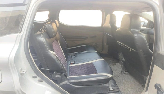 2019 Renault TRIBER RXL MT, Petrol, Manual, 59,894 km, interior