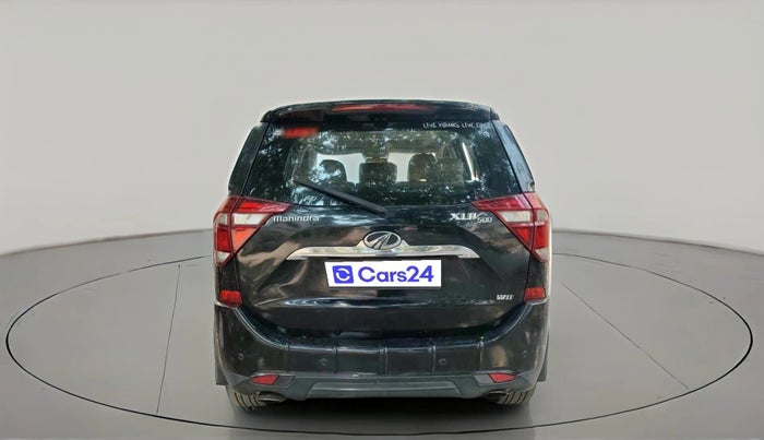 2018 Mahindra XUV500 W11, Diesel, Manual, 98,272 km, exterior