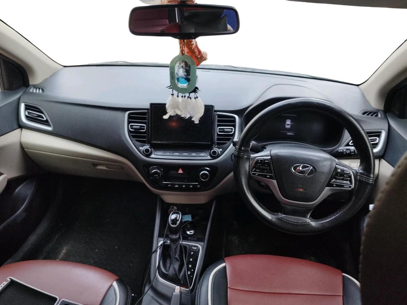 2020 Hyundai Verna SX 1.5 VTVT IVT, Petrol, Automatic, 1,36,872 km, interior