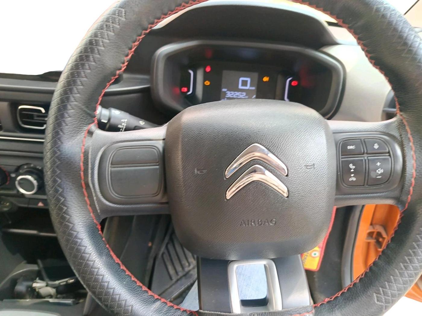 2023 CITROEN C3 SHINE 1.2 DUAL TONE , Petrol, Manual, 34,500 km, interior