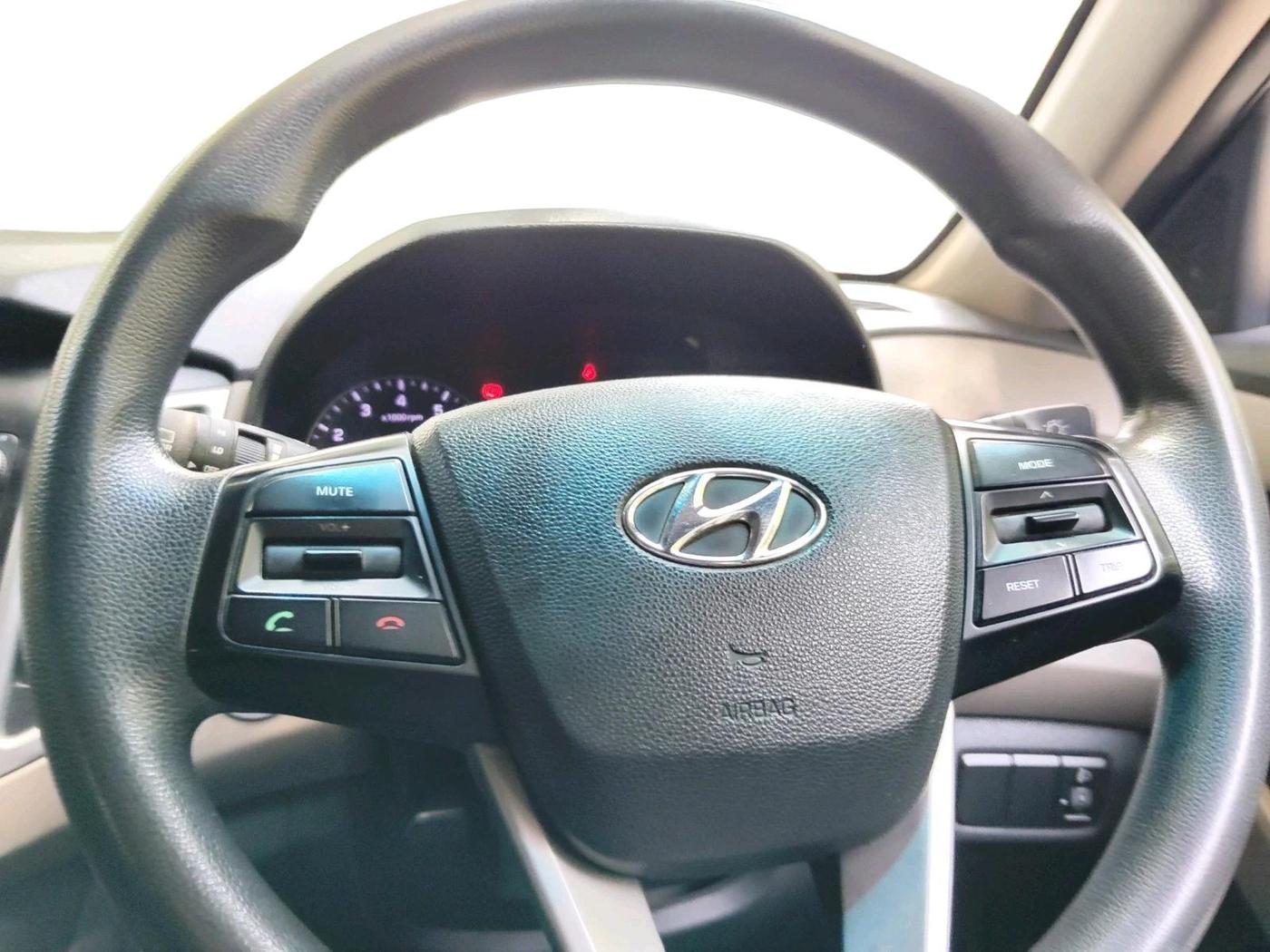 2017 Hyundai Creta SX PLUS 1.6 PETROL, Petrol, Manual, 1,01,531 km, interior