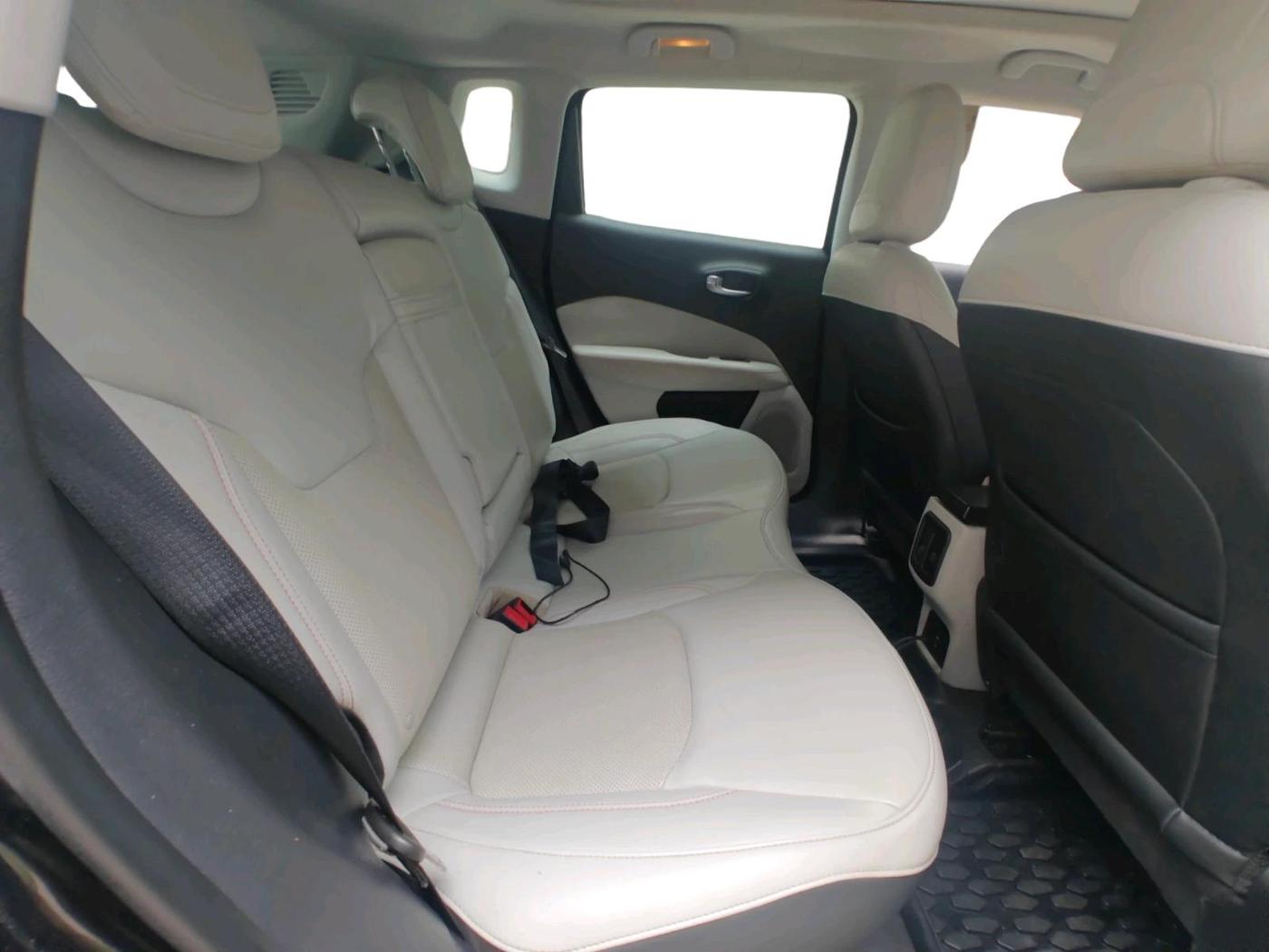 2018 Jeep Compass LIMITED PLUS PETROL AT, Petrol, Automatic, 74,656 km, interior