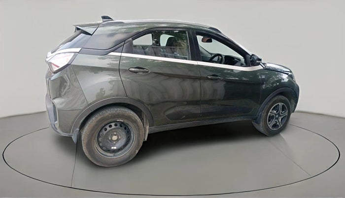2021 Tata NEXON XM PETROL, Petrol, Manual, 96,513 km, exterior