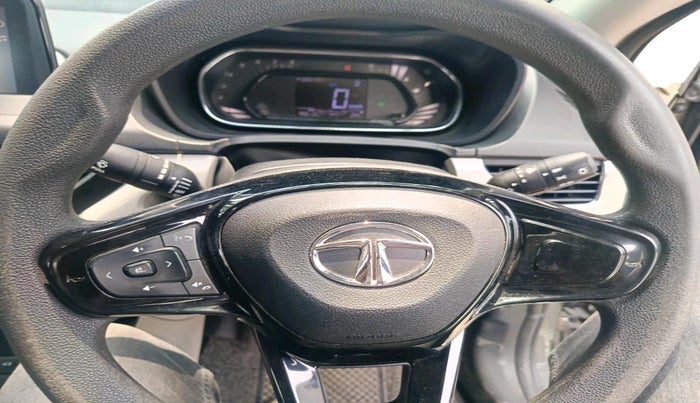 2021 Tata NEXON XM PETROL, Petrol, Manual, 96,513 km, interior