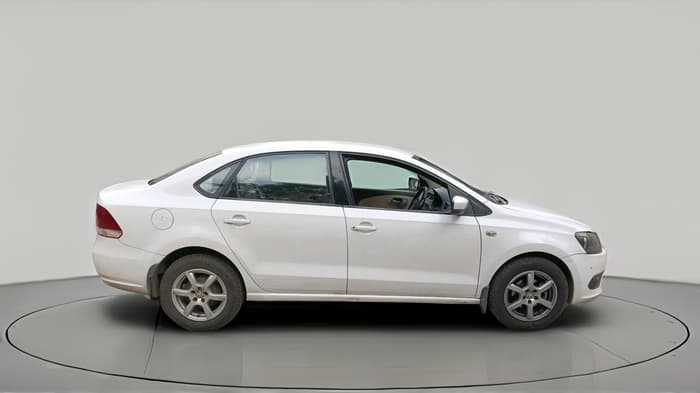 2014 Volkswagen Vento HIGHLINE DIESEL 1.6, Diesel, Manual, 1,91,770 km, exterior