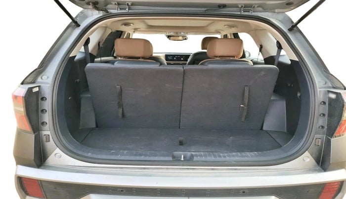 2024 Hyundai ALCAZAR Signature 6 STR 1.5 Turbo GDi Petrol DCT, Petrol, Automatic, 28,465 km, exterior