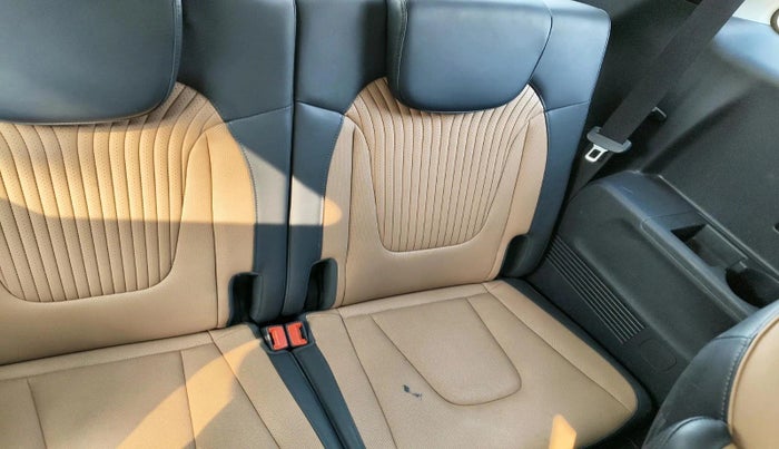 2024 Hyundai ALCAZAR Signature 6 STR 1.5 Turbo GDi Petrol DCT, Petrol, Automatic, 28,465 km, interior