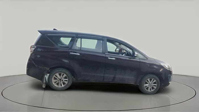 2018 Toyota Innova Crysta 2.4 GX 8 STR, Diesel, Manual, 2,19,432 km, exterior