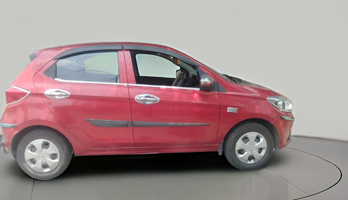 2017 Tata Tiago XT PETROL, Petrol, Manual, 57,450 km, exterior