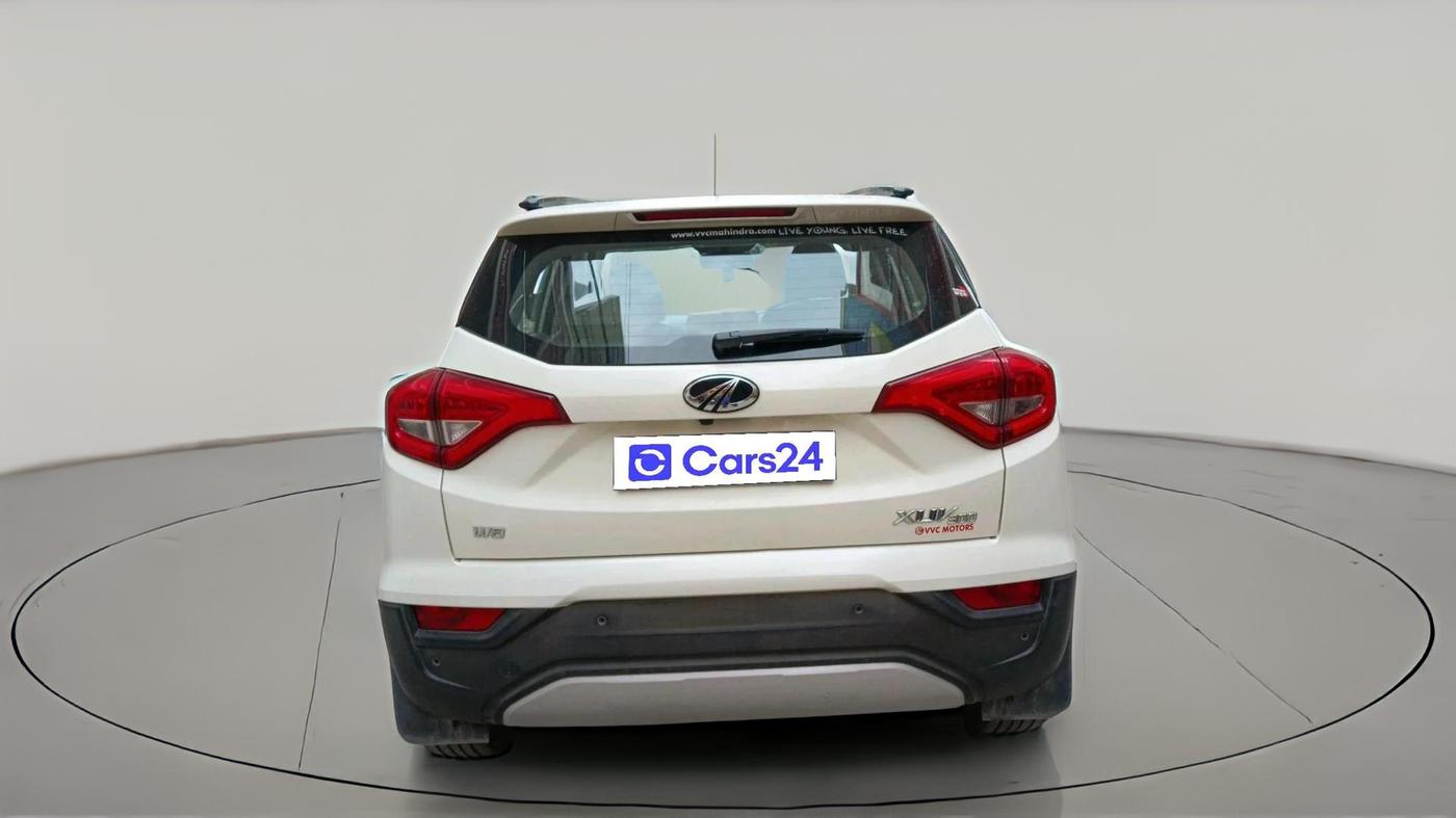 2020 Mahindra XUV300 W8 (O) 1.2 PETROL, Petrol, Manual, 47,957 km, exterior