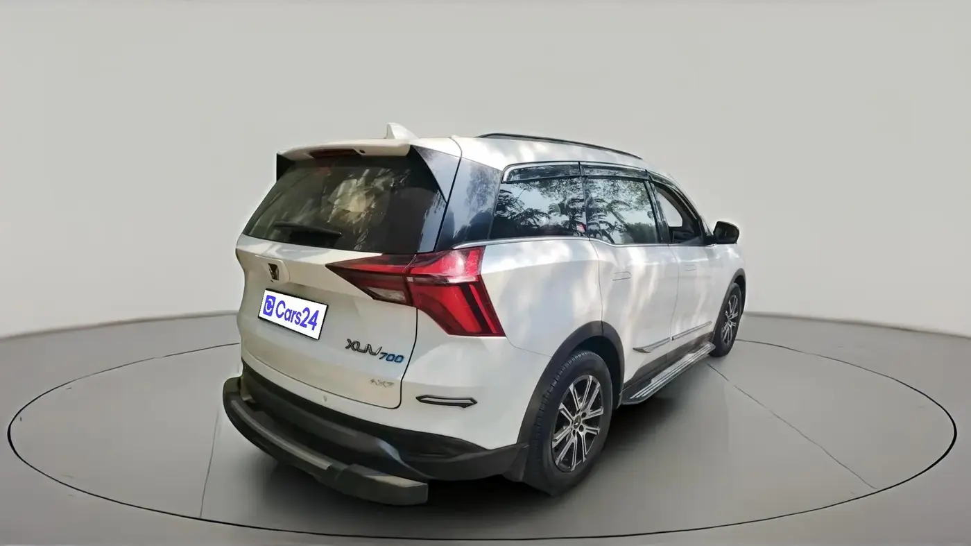2022 Mahindra XUV700 AX 7 P MT 7 STR, Petrol, Manual, 51,540 km, exterior