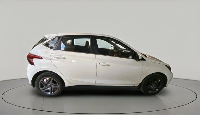 2021 Hyundai NEW I20 SPORTZ 1.5 MT, Diesel, Manual, 64,370 km, exterior