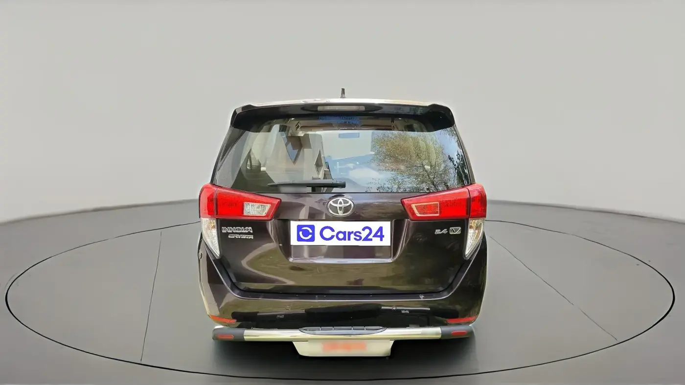 2019 Toyota Innova Crysta 2.4 VX 7 STR, Diesel, Manual, 2,49,180 km, exterior